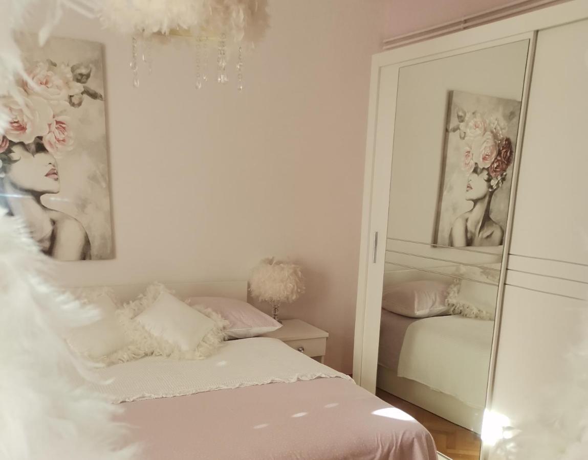 Hotel Nina à Baška Voda Extérieur photo